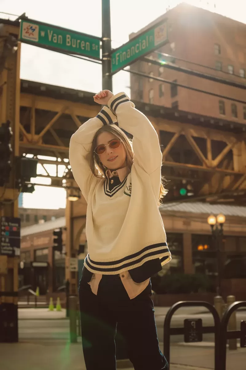 Moments Between the Rush — Moda // Editorial
