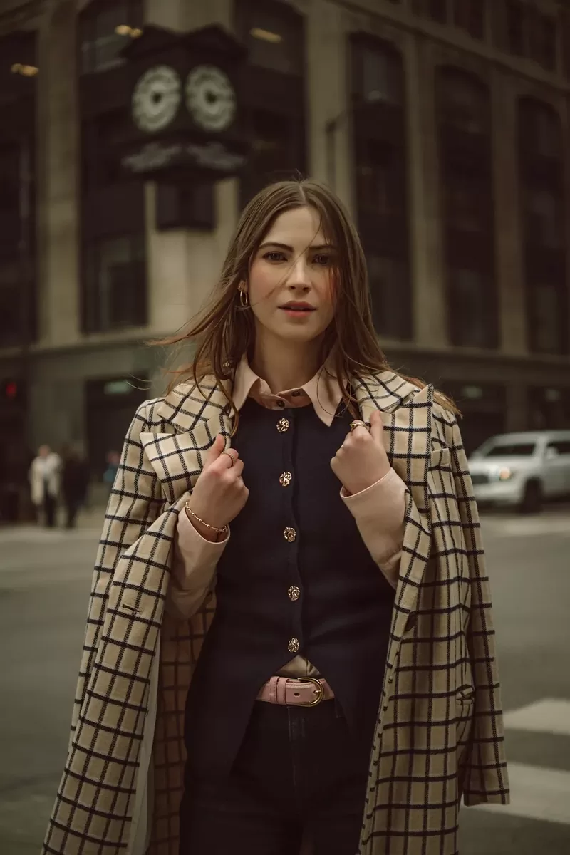 Moments Between the Rush — Moda // Editorial