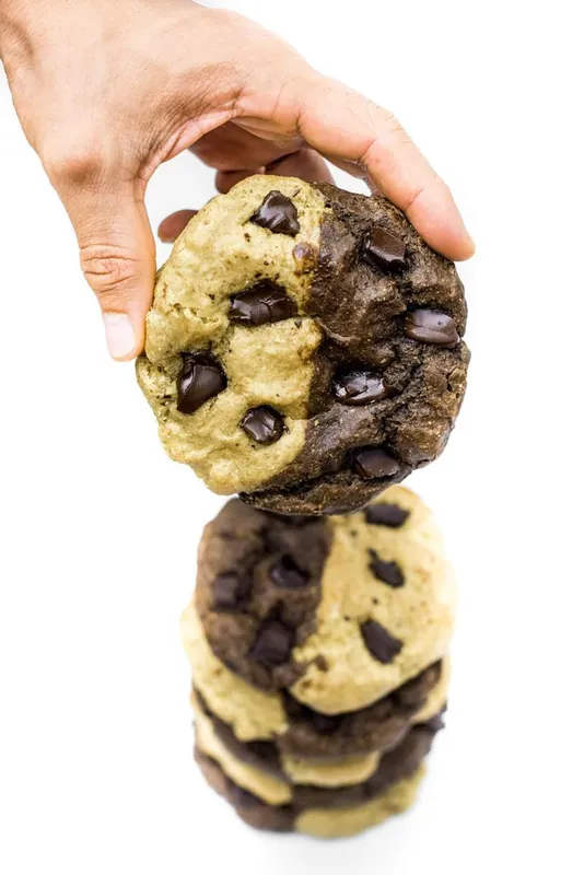 WHEY Cookies — Angello Benavides