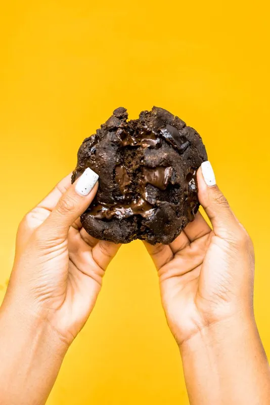 WHEY Cookies — Angello Benavides