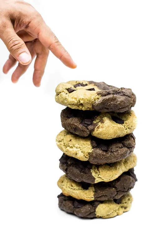 WHEY Cookies — Angello Benavides